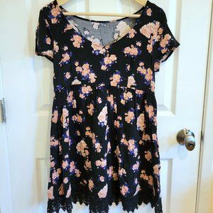 Pacsun LA Hearts Black Floral Lace Trimmed Dress (S)